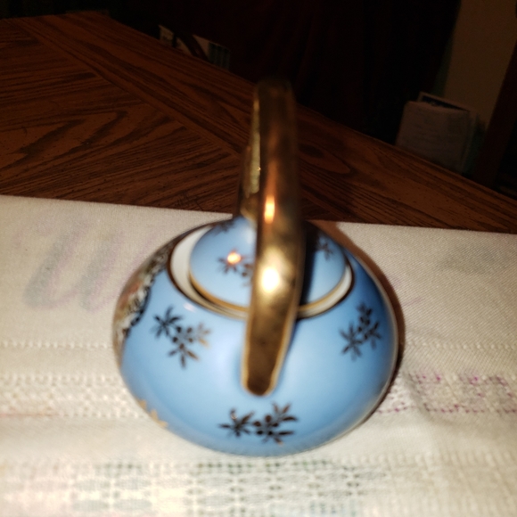 Vintage Bardet Limoges  Small Courting Couple Teapot - Picture 4 of 8